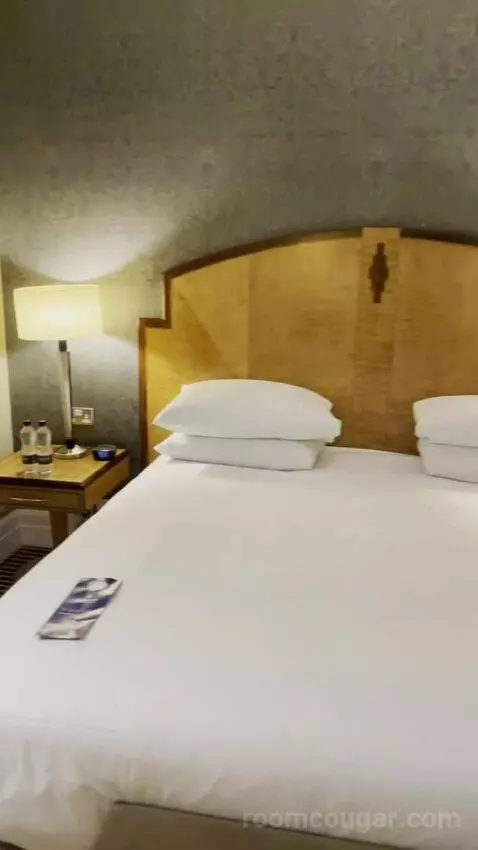 Double Room (#220) bed picture #8