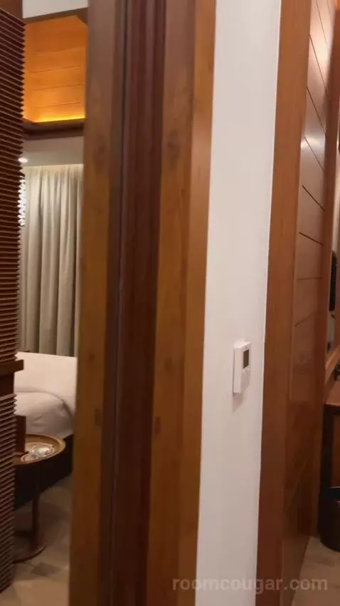 Deluxe Double Room with Balcony bed picture #4