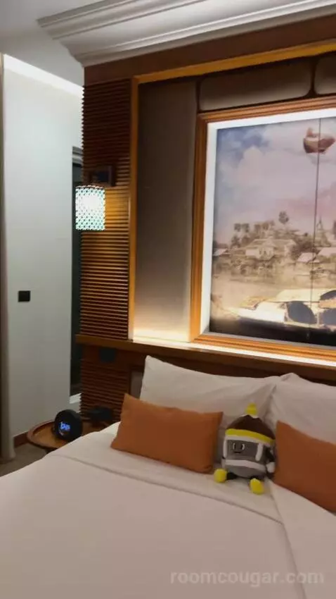 Deluxe Double Room with Balcony bed picture #8