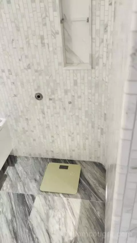 Executive Accessible (#1116) bathroom picture #9