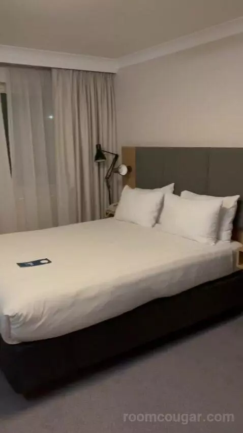 Premium Queen Room with Sofa Bed (#433) bed picture #11