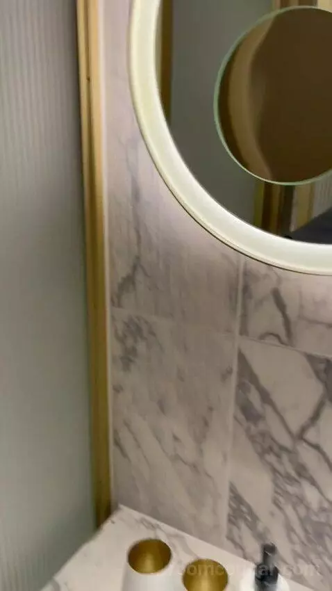 Deluxe Double Room (#416) bathroom picture #10