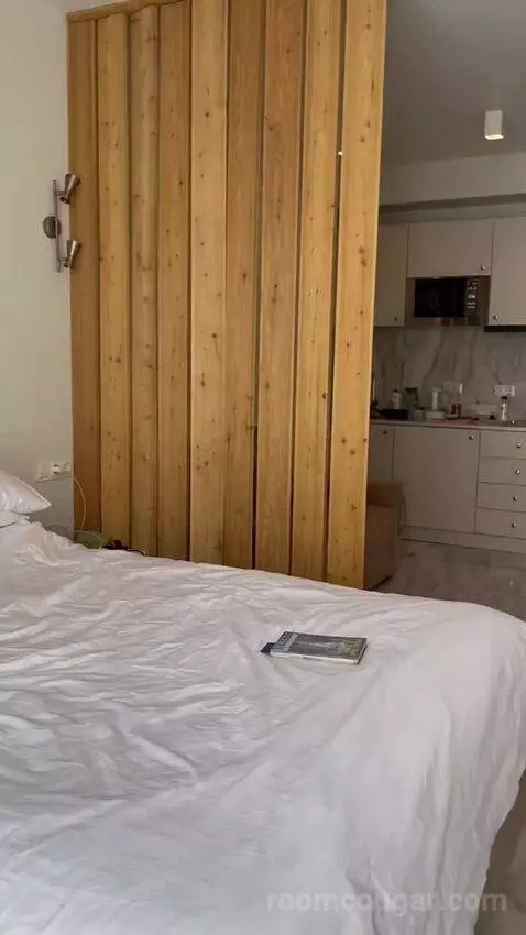 One-Bedroom Apartment bed picture #11