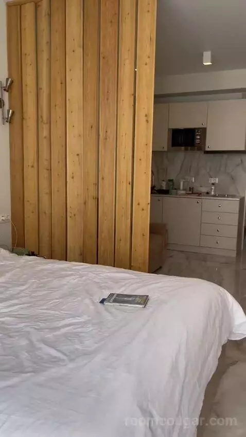 One-Bedroom Apartment bed picture #12