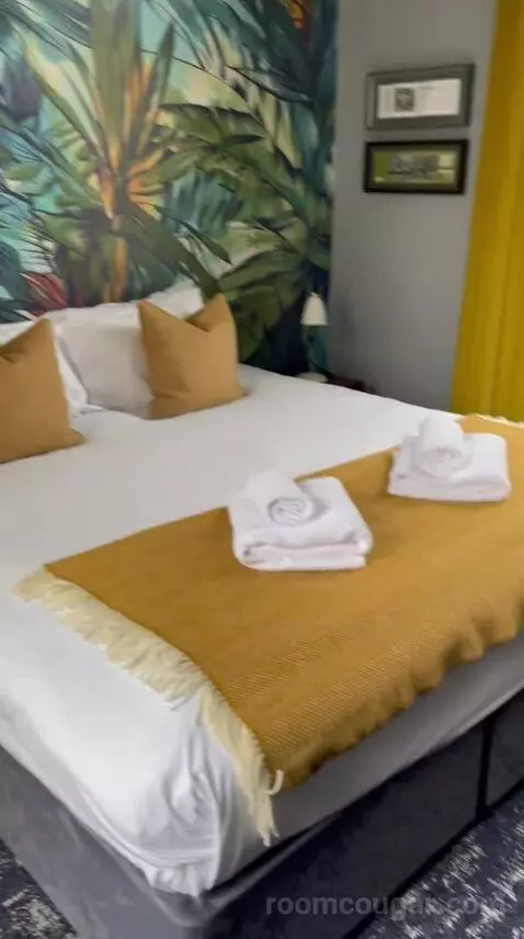 Superior Double or Twin Room (#3) bed picture #3