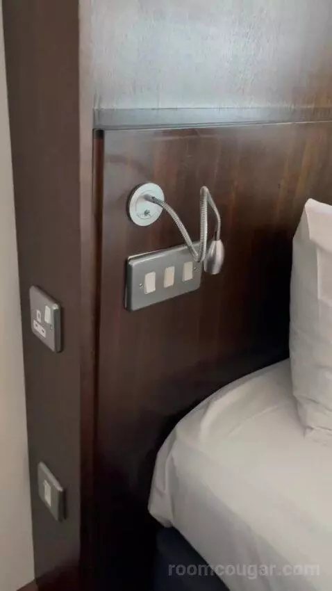 Standard Double Room (#161) bed picture #8