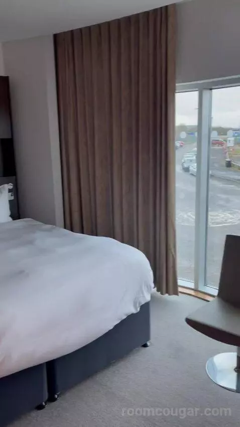 Standard Double Room (#161) bed picture #2