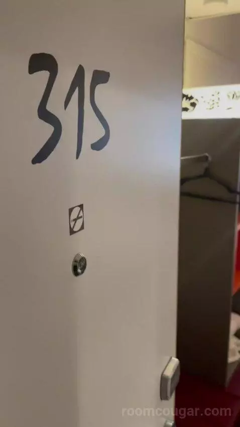 Penta Standard Room (#315) picture #1