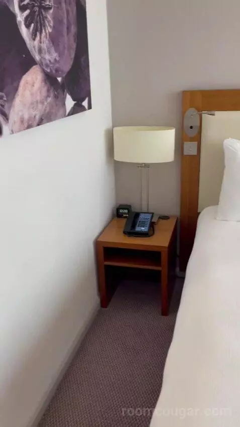 Queen Room (#327) bed picture #6