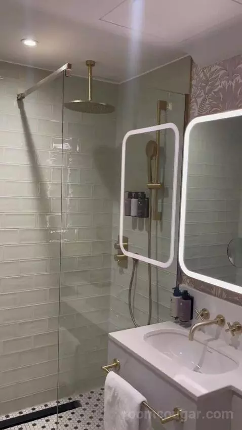 Standard Double or Twin Room (#471) bathroom picture #10