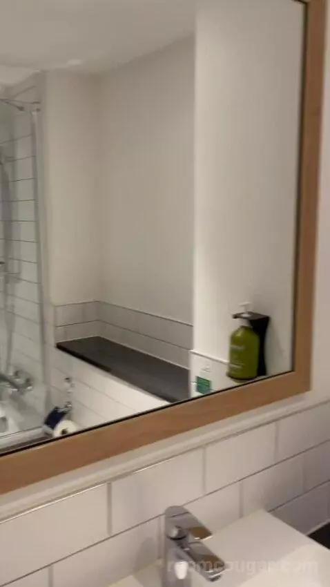 Double Room (#430) bathroom picture #3