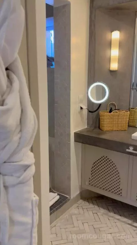 Sultane Double Room bathroom picture #1