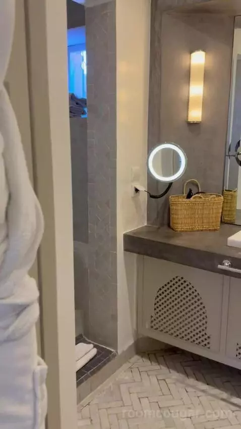 Sultane Double Room bathroom picture #2