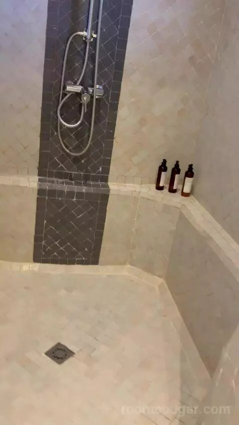 Sultane Double Room bathroom picture #9