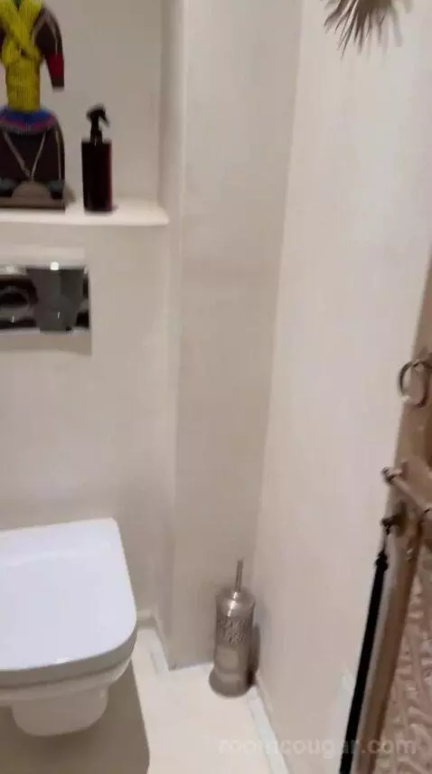 Small Twin Room (Soleil) bathroom picture #7