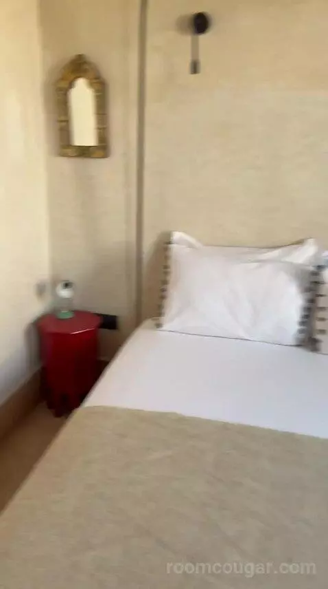 Deluxe Suite (Berber) bed picture #3