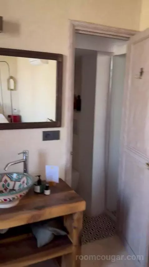 Deluxe Suite (Berber) bathroom picture #1