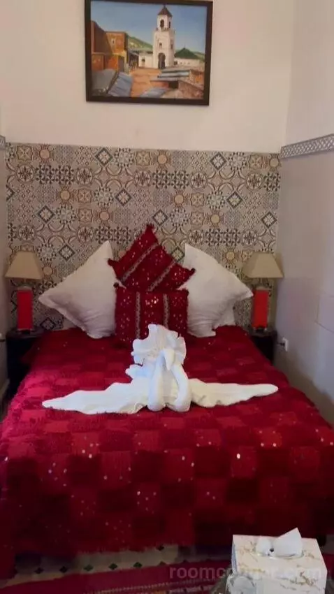 Double Room with Private Bathroom (#2) bed picture #12