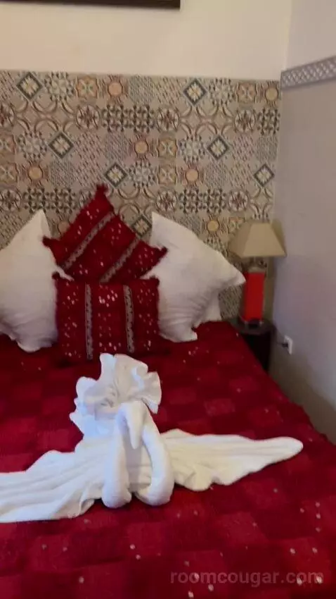Double Room with Private Bathroom (#2) bed picture #3