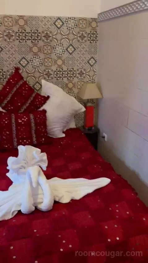 Double Room with Private Bathroom (#2) bed picture #6