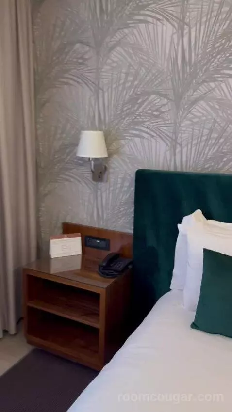 Deluxe Double or Twin Room with Garden View (#1202) bed picture #6