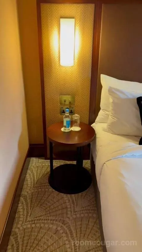 Superior King Room (#601) bed picture #5