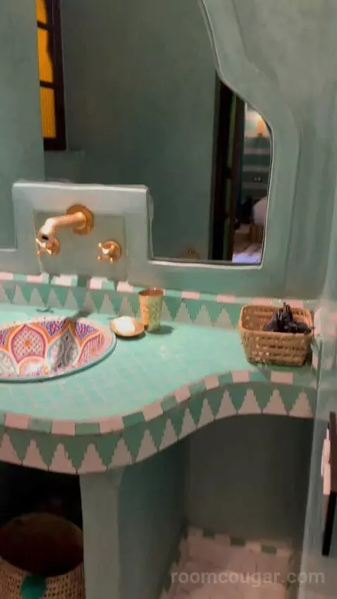 Deluxe Double (Tazra) bathroom picture #6