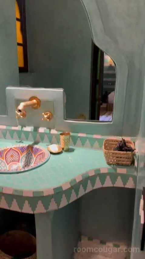 Deluxe Double (Tazra) bathroom picture #7