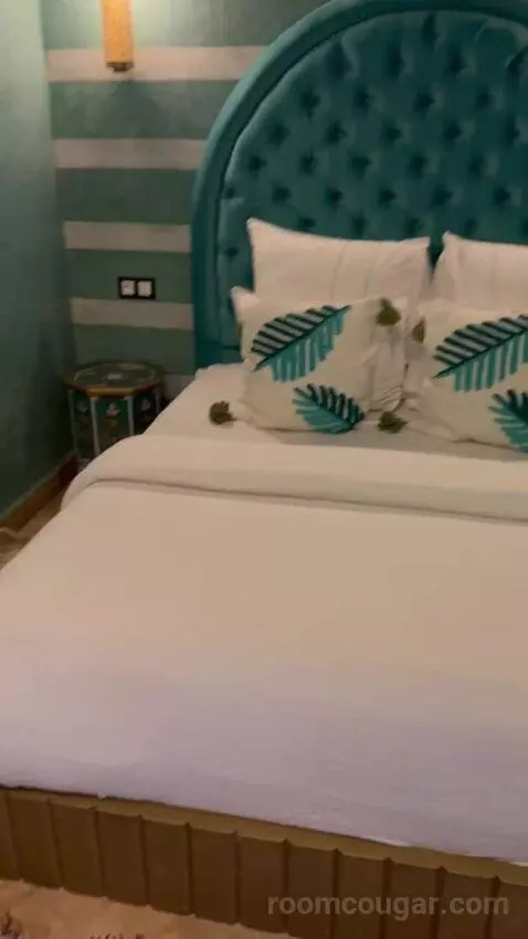 Deluxe Double (Tazra) bed picture #3