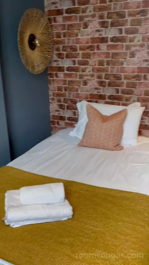 Single Room with Bathroom (#1) bed picture #10