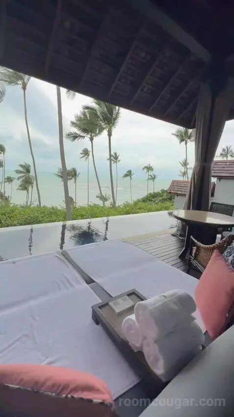 Premier Ocean-View Pool Villa King (#904) view picture #6