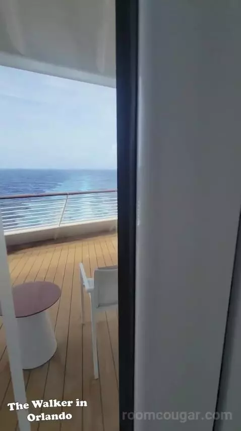 Balcony Cabin (#7694) view picture #1