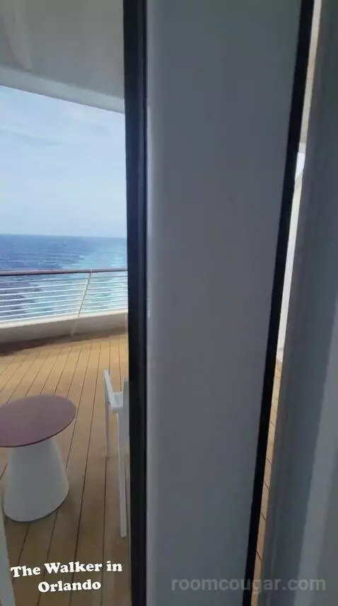 Balcony Cabin (#7694) view picture #3
