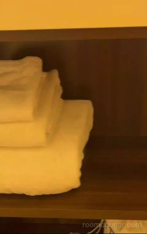 Casino Tower King Room (#16) picture #21