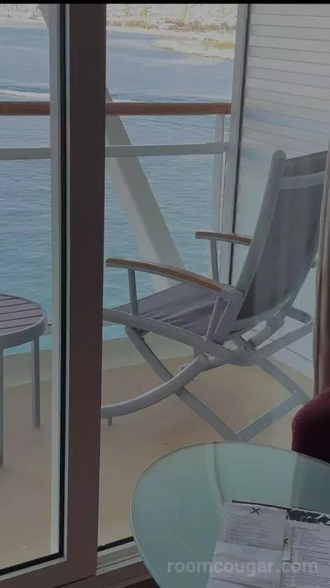 Balcony Cabin (#9165) view picture #8