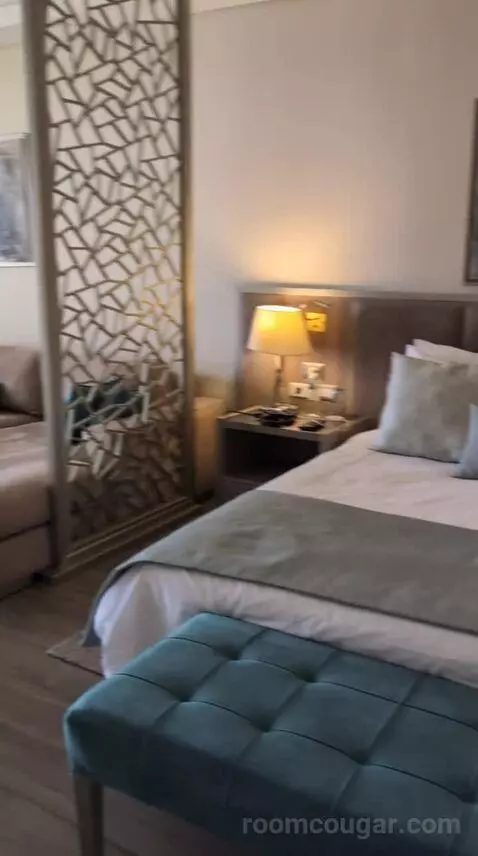 King Suite with Sea View (#40212) bed picture #7