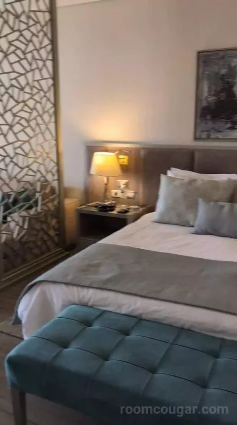 King Suite with Sea View (#40212) bed picture #8