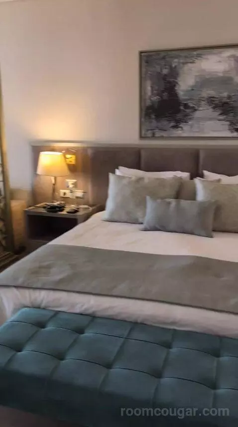 King Suite with Sea View (#40212) bed picture #10
