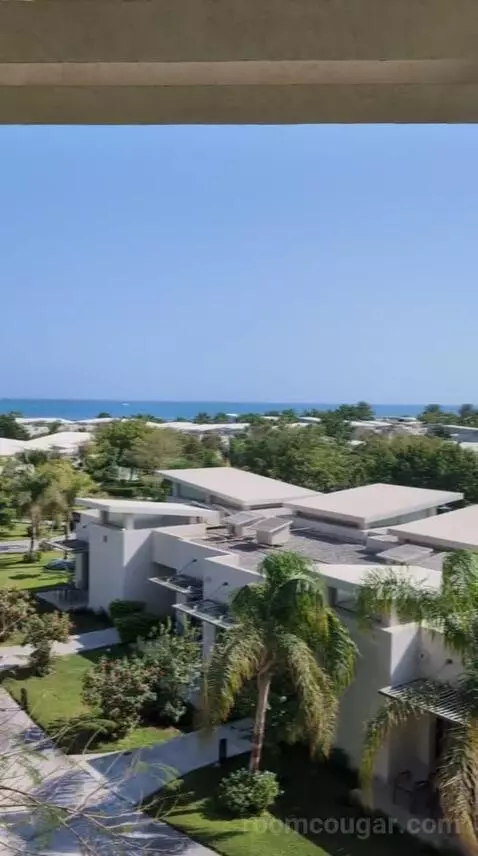 King Suite with Sea View (#40212) view picture #8