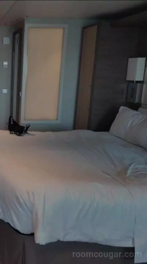 Junior Suite Balcony (#13234) bed picture #10