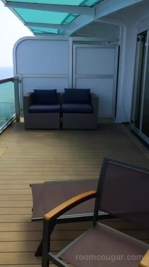 Aft Balcony Suite (A727) picture #19