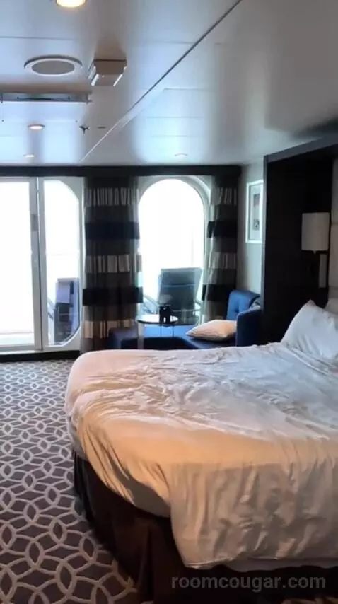 Junior Suite Balcony (#7242) bed picture #2