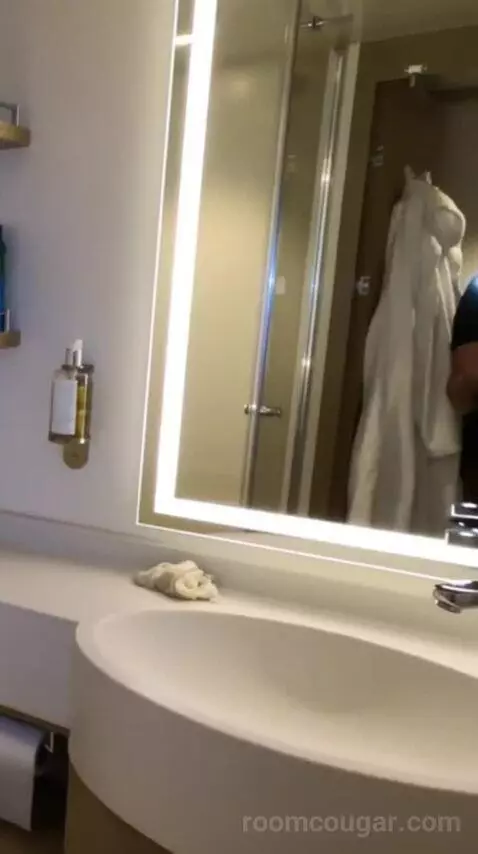 Conservatory Mini Suite (#8237) bathroom picture #10