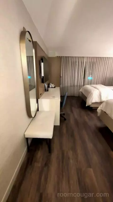 Guest Room, 2 Double, City View (#610) bed picture #1