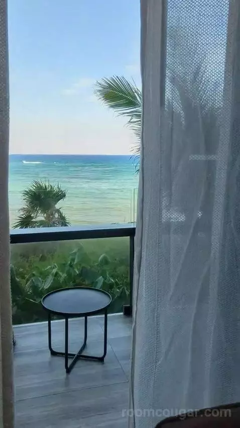 King Room with Ocean View view picture #2