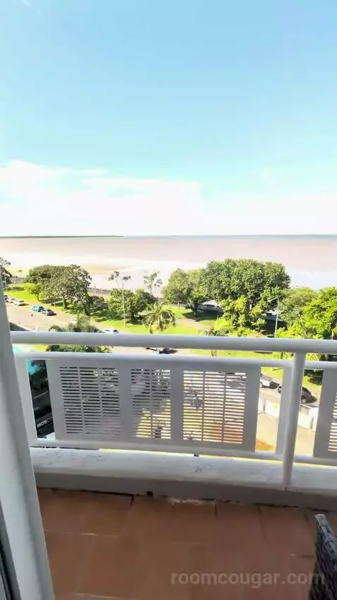 Deluxe King Room with Sea View (#720) view picture #3