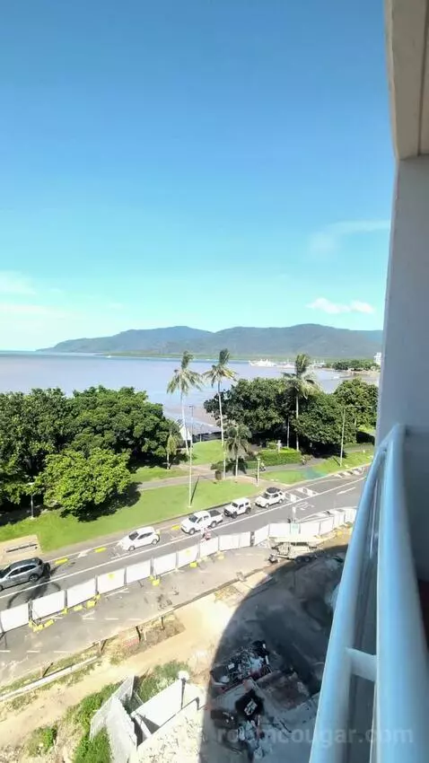 Deluxe King Room with Sea View (#720) picture #24