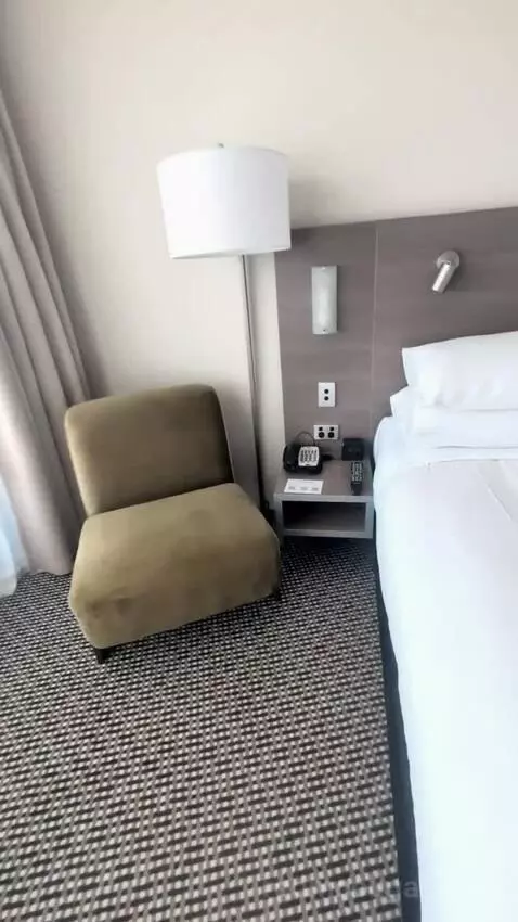 Deluxe King Room with Sea View (#720) bed picture #6
