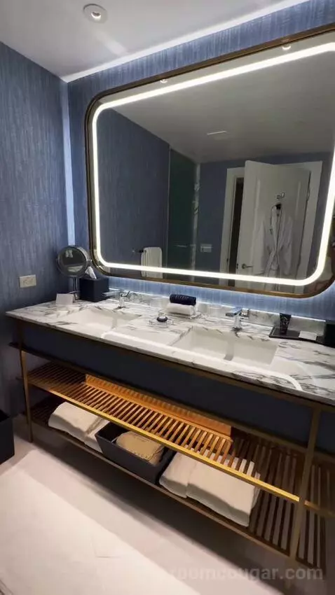 Gold King Strip Best View (#3325) picture #20