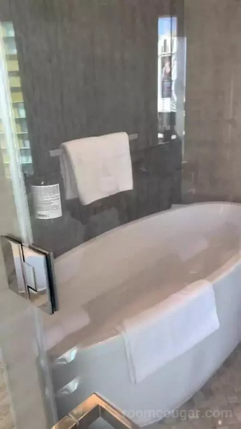 King Room with Vegas Strip View (#1933) bathroom picture #11